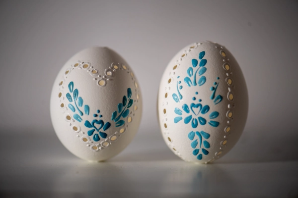 Traditional Slovak easter eggs with blue decorations.